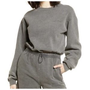 NWT BDG Womens Cropped Sweatshirt Size Small Long‎ Sleeve Crewneck Logo
